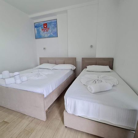 La Luna Hotel Ksamil Eksteriør billede