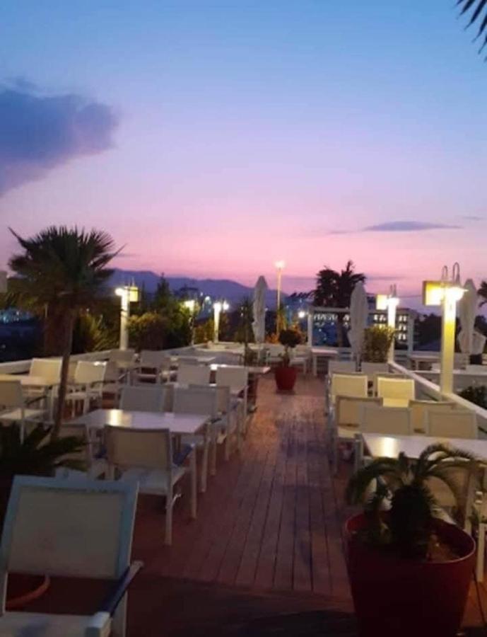 La Luna Hotel Ksamil Eksteriør billede